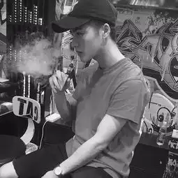 头像你姑且就停下来赠一冷眼隔岸观火也好