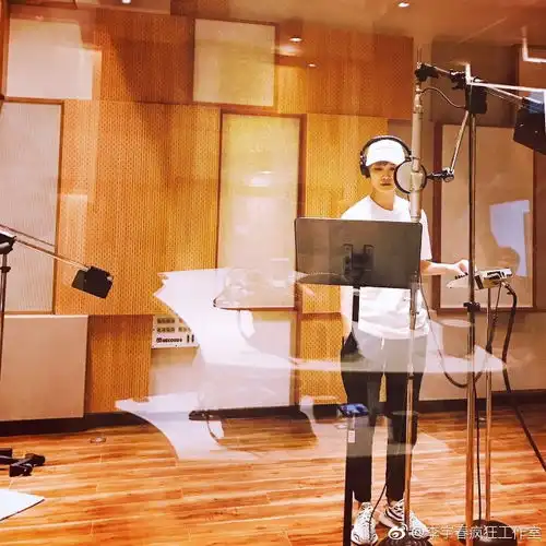 李宇春7月摘蘑菇之行全追踪