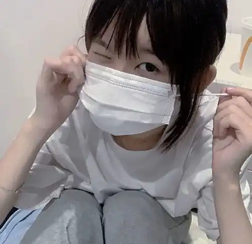 ins风格不露脸女生头像我想给她最好的结局