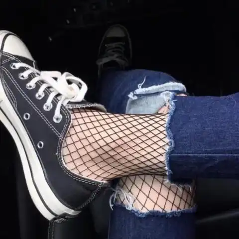 ins丧系叛逆背景图有些人,血里带风,注定是流浪的