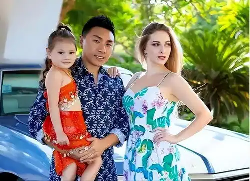 河北小伙娶小12岁乌克兰美女,结婚11年后,妻子出轨波兰农民