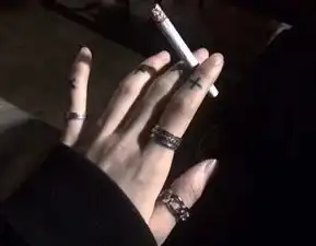 突如其来的脾气,大概是,积攒了很久的委屈