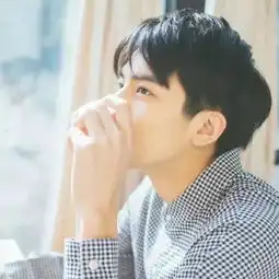 头像丨你给的承诺就像是星星,多且遥不可及