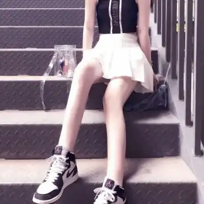 部位图头像女长腿,不露脸的高级性感风头像2