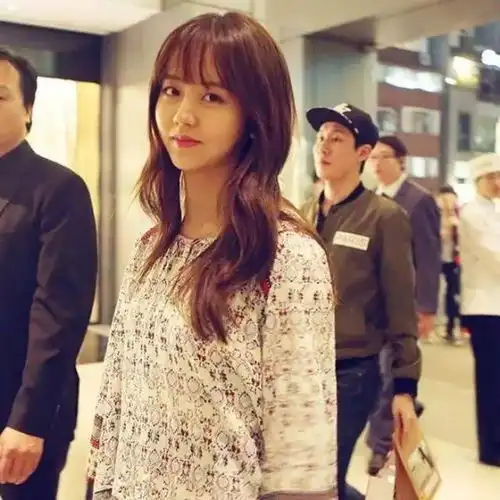 看,刘海这样做才美