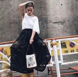 跟着五位超火日本时尚达人这样穿,变身撩男的气质系好感女孩