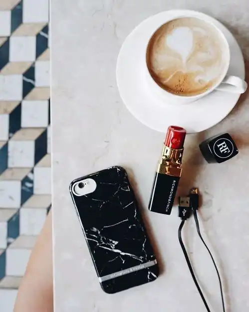 海淘i这是我见过最貌美的ins爆款充电宝