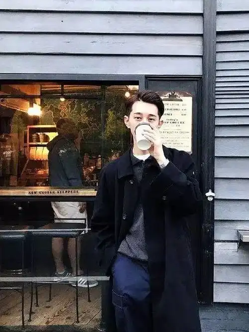 建议1525岁的男生这样穿衣搭配,秒变韩系型男
