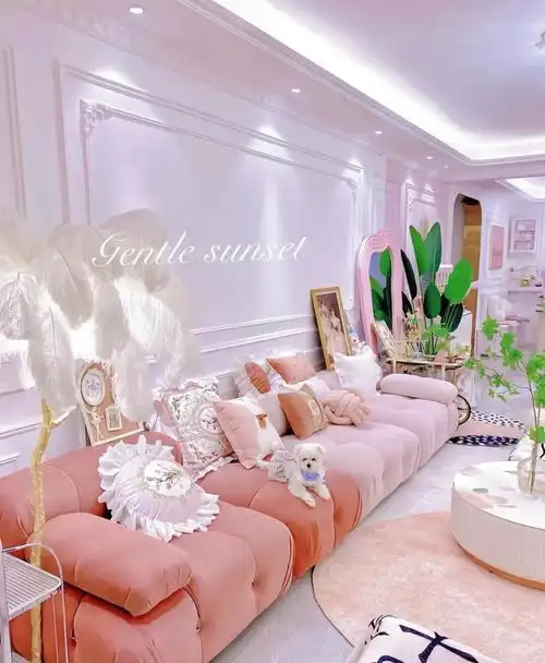 小夫妻130平米婚房也太漂亮了,暖色系浪漫的奶油轻法式