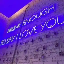 紫色风格风景静物头像叫爸爸