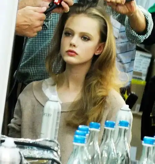 只看一眼就爱上的精灵超模,简直是仙女本仙了