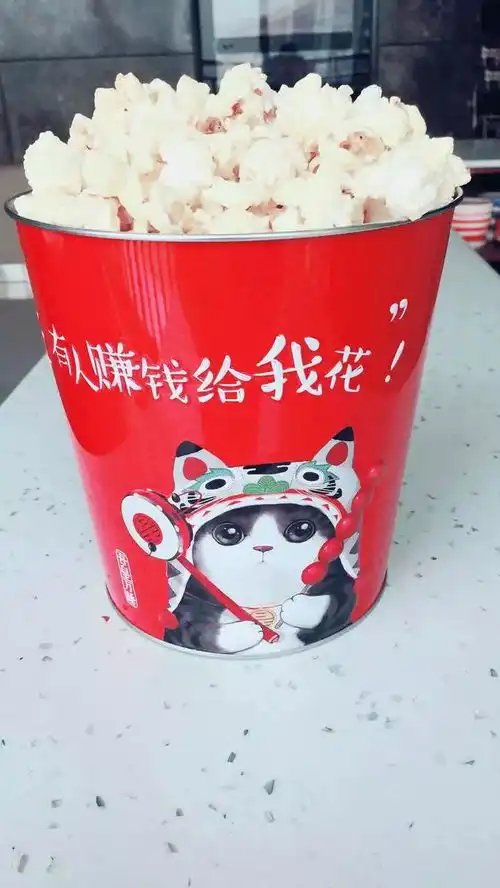 吾皇万岁万岁万万岁,铲屎官看过来吸猫青年