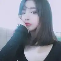 头像女生简单气质韩系微信头像图片大全