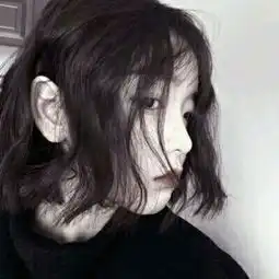 女生短发头像不露脸星空下影子头像女