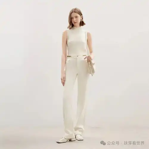 秋日10套白色系搭配,清爽又干净