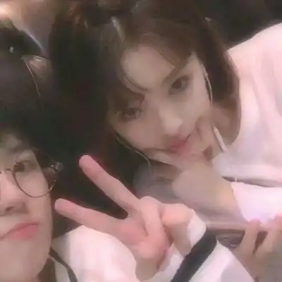 情侣头像愿我喜欢的人此生,平安qq情侣头像我要个性网