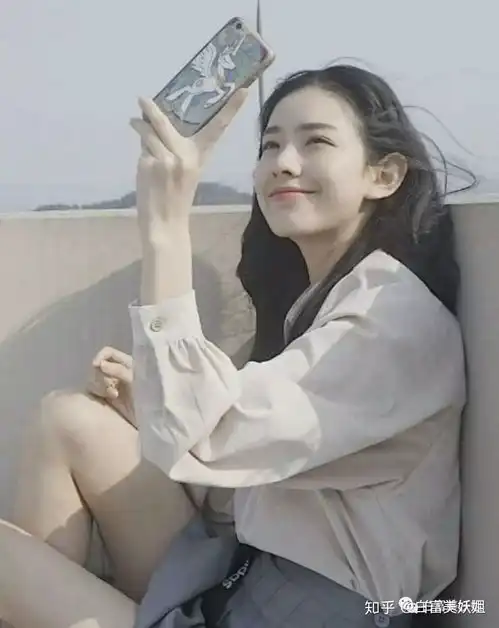 她颜值全网top1人品倒数第1,假装被王思聪狂追,其实当贼骗钱没良心,被全网封杀