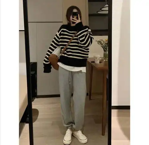 毛衣搭配什么颜色裤子好看