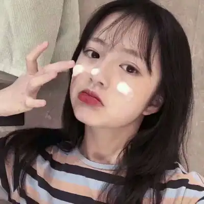 白色系超仙气的女生头像