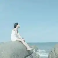 找这种简单唯美的头像