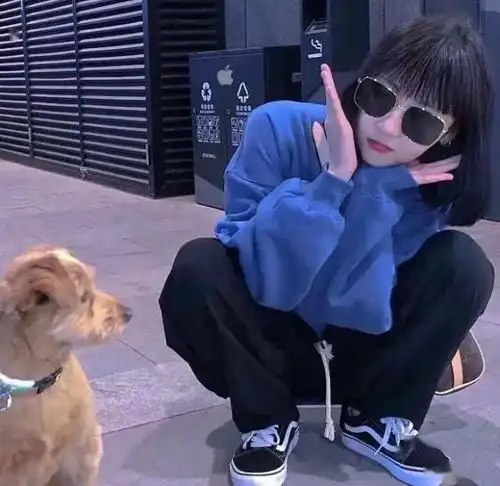 头像把普通的日子过得浪漫一些