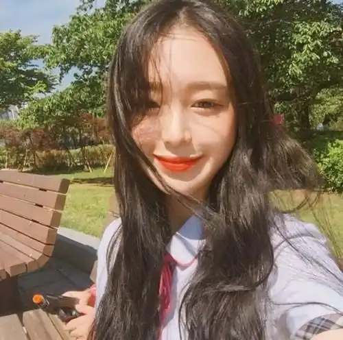 感悟,江深心里这样想着,黎安