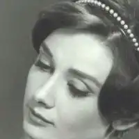 奥黛丽赫本头像赫本最漂亮最美的经典照片