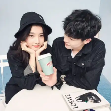 时尚情侣头像一对两张双人一人一张