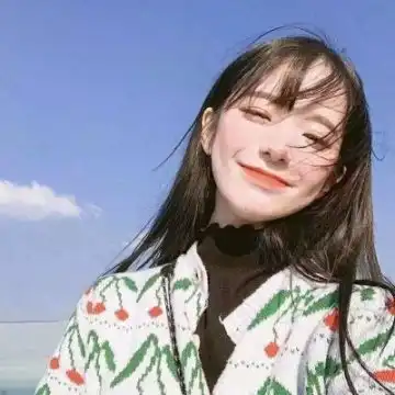 微信头像女笑脸图片真实女生笑脸人头像