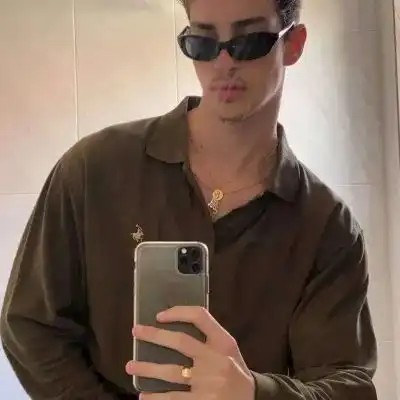 男头男生头像高清黑色系第84期