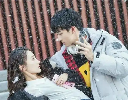 又一部欢喜冤家系列高颜值甜宠剧来了,高冷冰球少年与锦鲤女孩