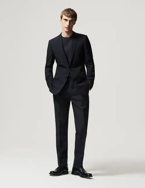 重塑男性时尚dioressentials男装系列lookbook发布