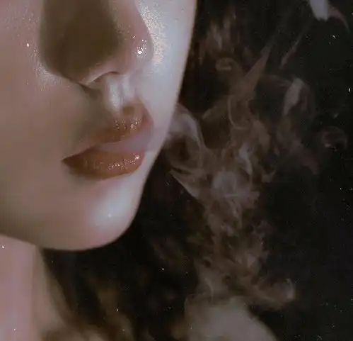 高级感清冷系女生头像高