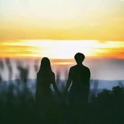 情侣头像自然系卧室