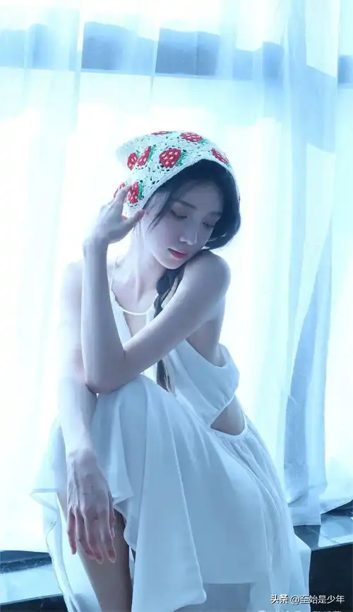 美女壁纸美图056白色系清纯女孩