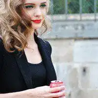 烈焰红唇微信头像微信头像图片大全