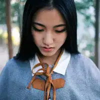 头像自然系女生