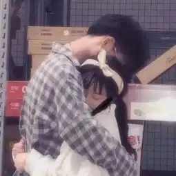 禁欲系头像情侣写真湿身
