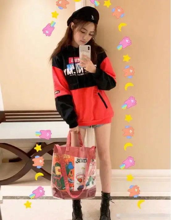 单身后的徐璐穿的真稚嫩,短裤还没上衣场,下衣失踪形象很抢镜