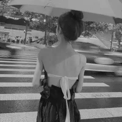 黑白头像女唯美高清图片