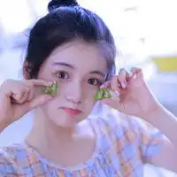 13岁可爱女生照片真人头像清新可爱