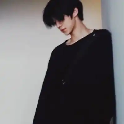 ins超酷男生头像