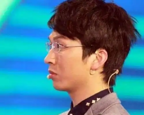 黑色高冷系头像代表什么