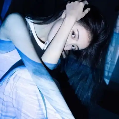 女生头像背景图我是细节怪物