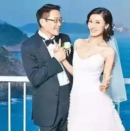 49岁李嘉欣否认复出背后,是一代港片女神消亡史
