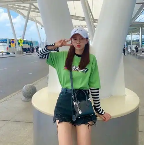 乘风破浪的沈梦辰虽然被out,她的穿搭却c位出道了