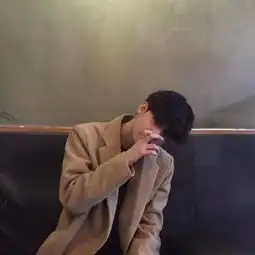 阳光暖男风男生微信图像8