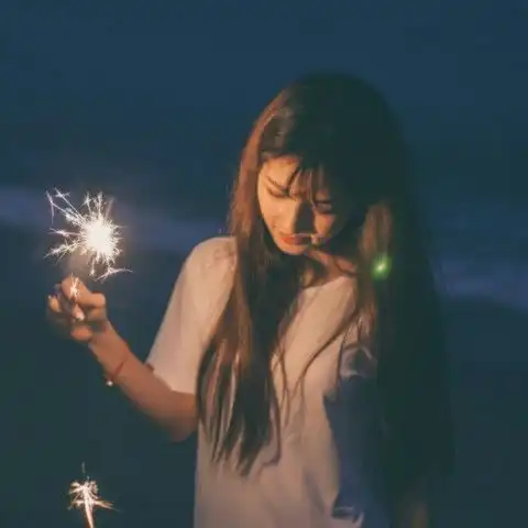 情侣头像楼底与楼顶的风景,永远不同,谁也别羡慕谁