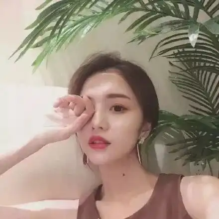 朦胧系女生头像洛可可