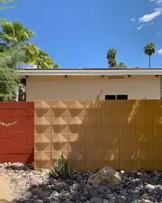 又一位私服能打的小姐姐,她的每件单品你都想要